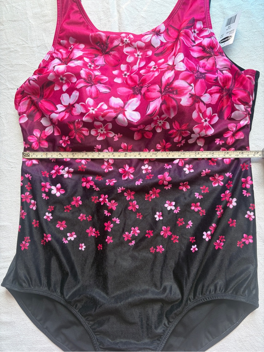 Aquamore Floral Fade Pink to Black One-Piece Swimsuit SZ 20W D Built-in Bra Line - Picture 12 of 13